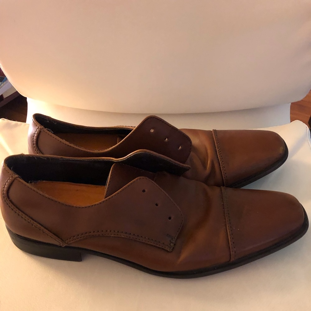 Men’s APT 9 oxfords, size 9, used, color brown